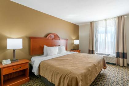 Quality Inn & Suites - Jefferson City - image 2