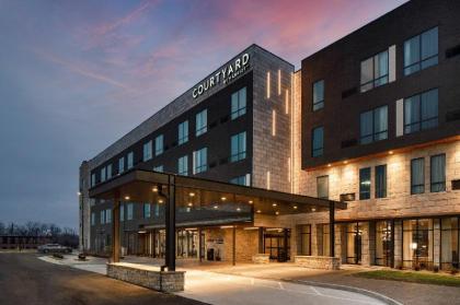 Courtyard by Marriott Jefferson City - image 16