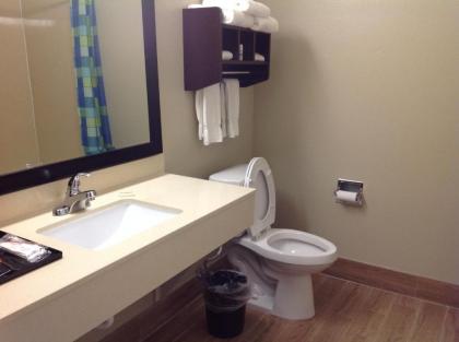 Executive Inn and Suites Jefferson - image 13