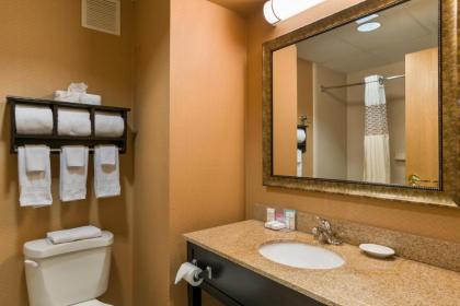 Hampton Inn Washington Court House - image 15