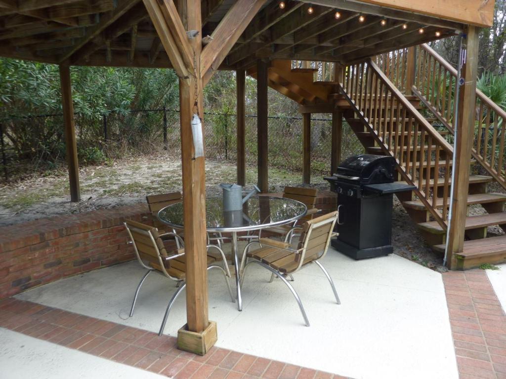 GREAT DUNES COTTAGE by Jekyll Realty - image 6