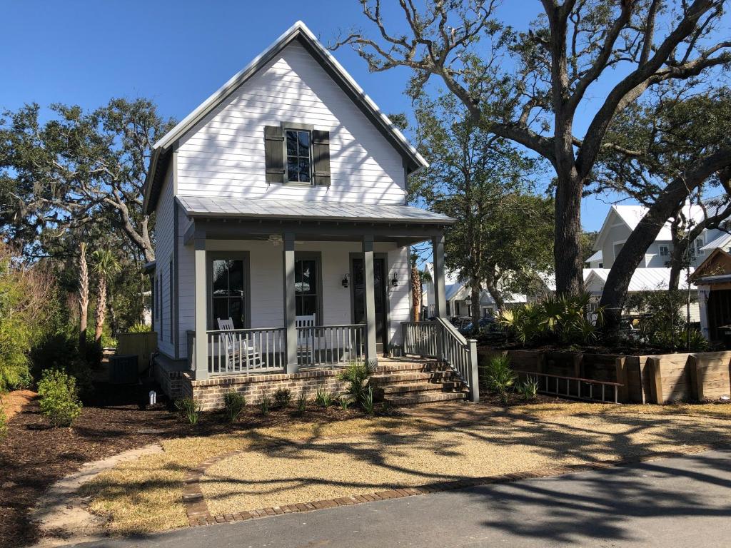 Latitude Adjustment at Ocean Oaks by Jekyll Realty - image 7