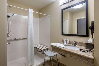 Comfort Inn & Suites Glenpool - image 15