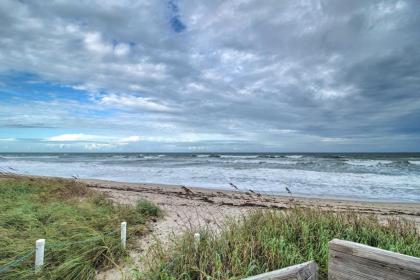 Jensen Beach Cottage with Marina and Beach Access! - image 14