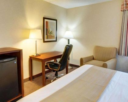 Quality Inn Near Ft. Meade - image 2