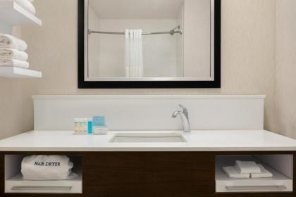 Hampton Inn Binghamton/Johnson City - image 5