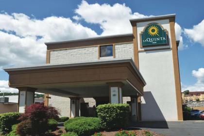 La Quinta Inn by Wyndham Binghamton - Johnson City - image 1