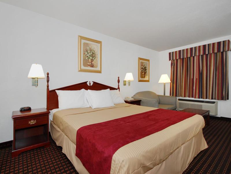 Best Western Johnson City Inn - image 6