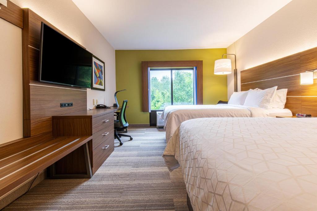 Holiday Inn Express Johnson City an IHG Hotel - main image