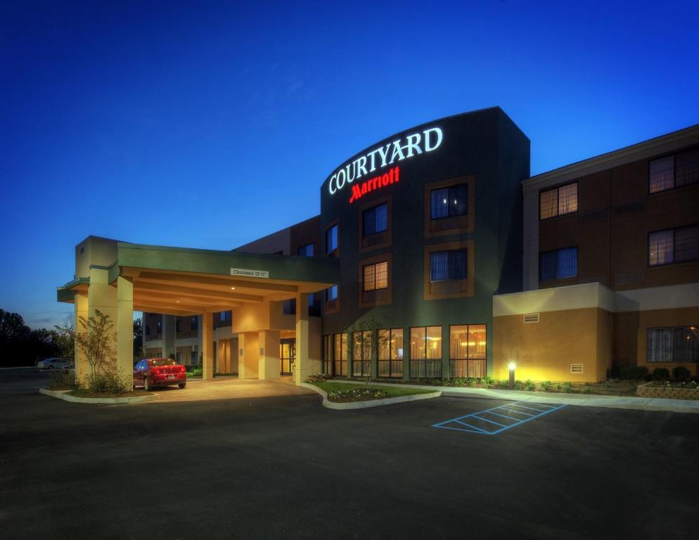 Courtyard by Marriott Johnson City - main image