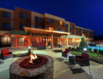 Courtyard by Marriott Johnson City - image 10