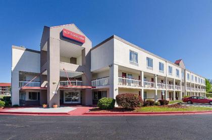 Econo Lodge Inn & Suites Johnson City