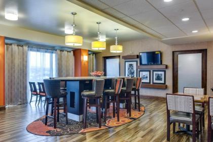 Hampton Inn Johnson City - image 11