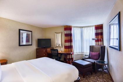 DoubleTree by Hilton Johnson City - image 10