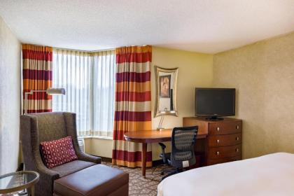 DoubleTree by Hilton Johnson City - image 8