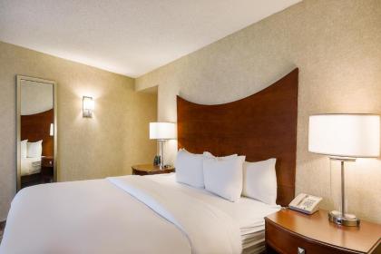 DoubleTree by Hilton Johnson City - image 9