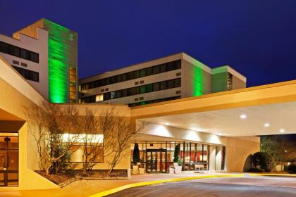 Holiday Inn Johnson City an IHG Hotel - image 4