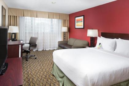 Holiday Inn Johnson City an IHG Hotel - image 8