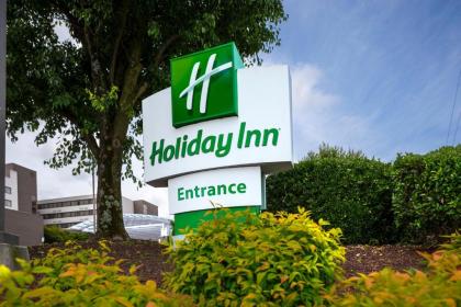 Holiday Inn Johnson City an IHG Hotel - image 9