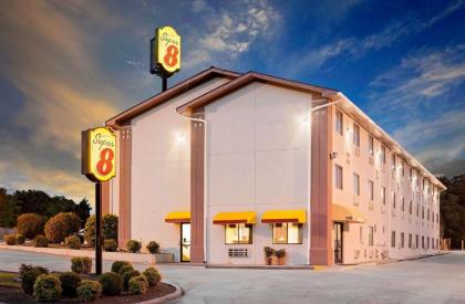 Super 8 by Wyndham Johnson City Johnson City