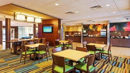 Fairfield Inn & Suites by Marriott Johnson City - image 15