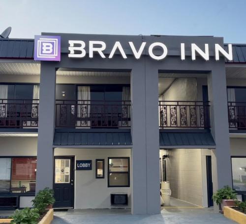 Bravo Inn - image 2