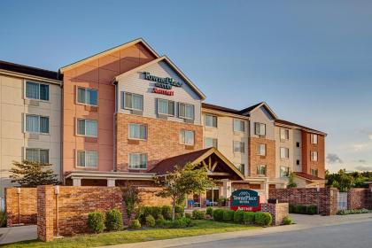 TownePlace Suites by Marriott Fayetteville N / Springdale - image 2