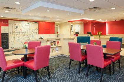 TownePlace Suites Des Moines Urbandale - image 8