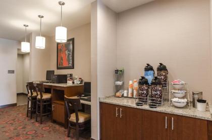 Comfort Suites Loveland - image 8