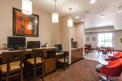 Comfort Suites Loveland - image 9