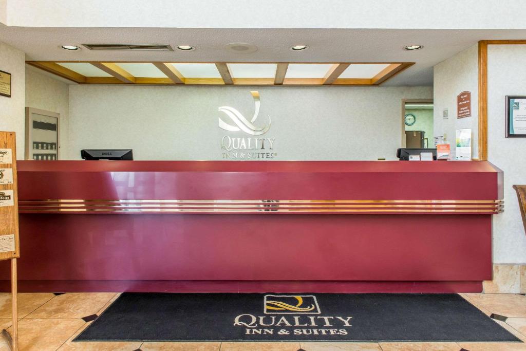 Quality Inn & Suites Johnstown - image 7