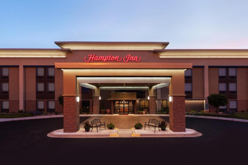 Hampton Inn Joliet/I-55 - main image