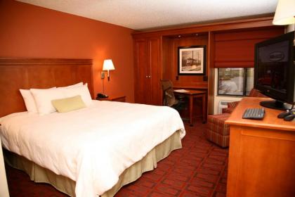 Hampton Inn Joliet/I-55 - image 16