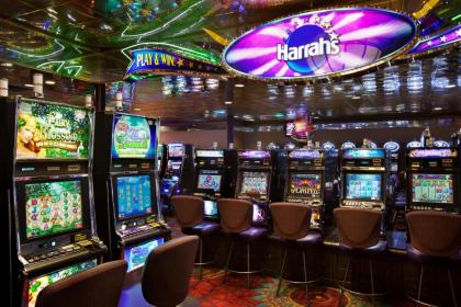 Harrah's Joliet Casino Hotel - image 8