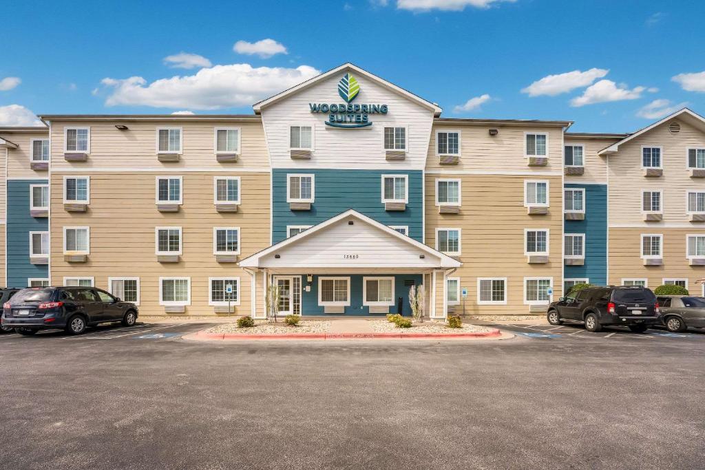 WoodSpring Suites Austin Northwest Research Blvd. - image 6