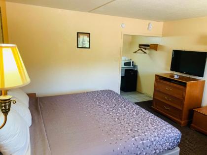 Budget Inn Jonesboro - image 4