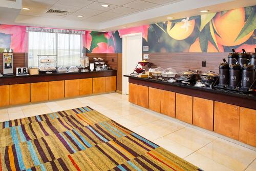 Fairfield Inn & Suites by Marriott Jonesboro - image 6