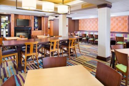 Fairfield Inn & Suites by Marriott Jonesboro - image 7