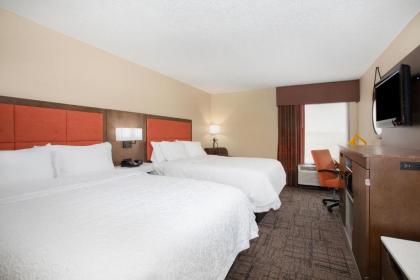 Hampton Inn Jonesboro - image 15