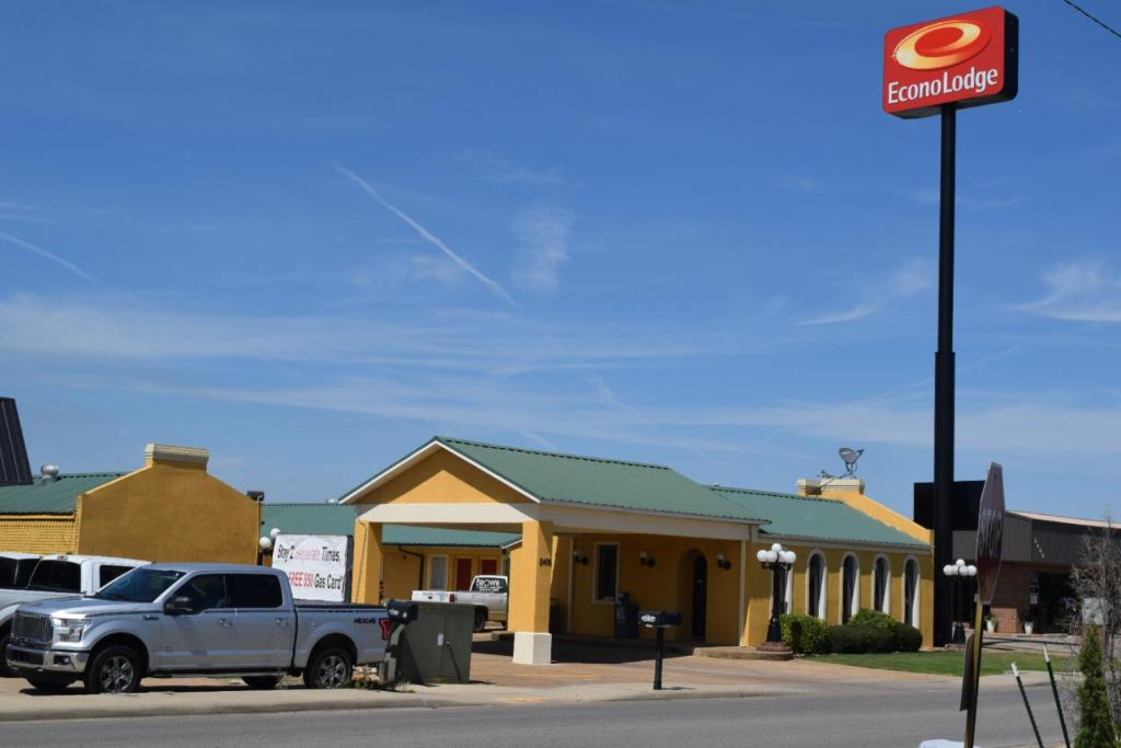 Econo Lodge Jonesboro - image 3