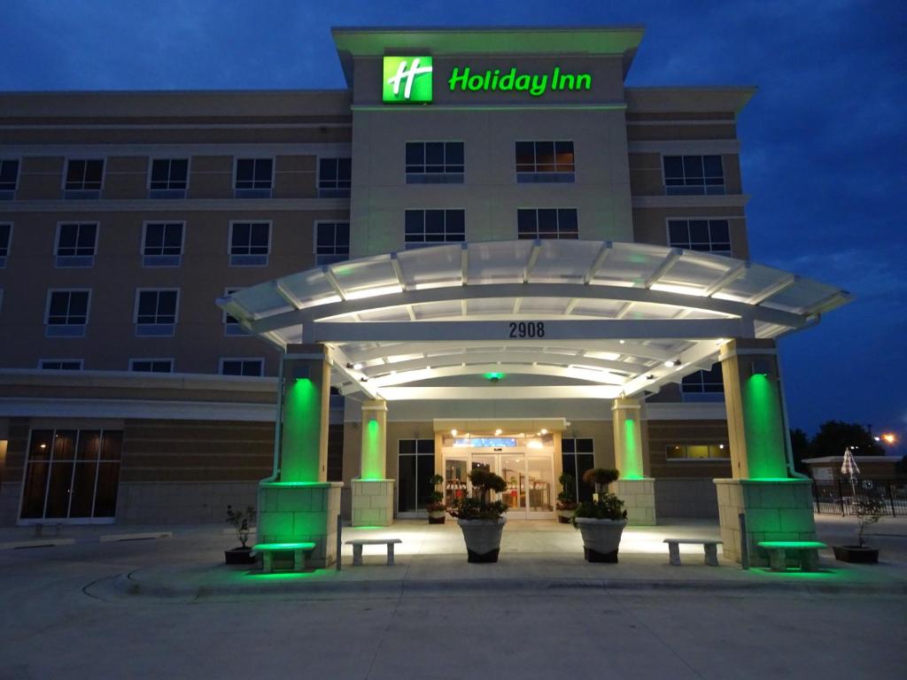 Holiday Inn - Jonesboro an IHG Hotel - main image