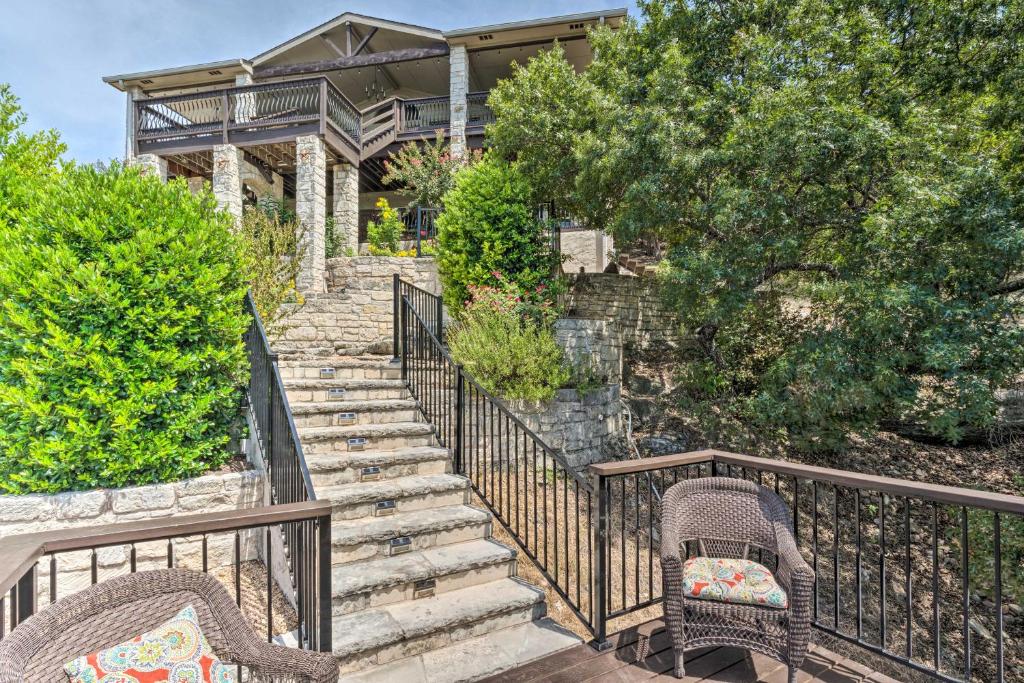 Jonestown House with Hill and Lake Travis Views! - image 6