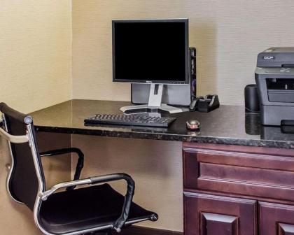 SureStay Plus by Best Western Jonestown Lebanon Valley - image 11