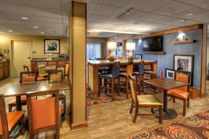 Hampton Inn Jonesville/Elkin - image 5