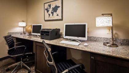 Best Western Plus Yadkin Valley Inn & Suites - image 12