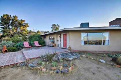 Joshua Tree House - 5 Miles to National Park! - image 15