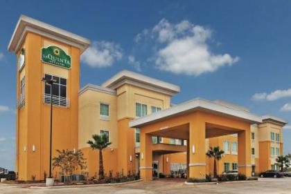 La Quinta Inn & Suites by Wyndham Jourdanton - Pleasanton - image 9