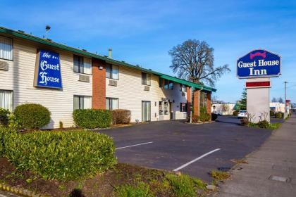 Guest House Inn - image 4