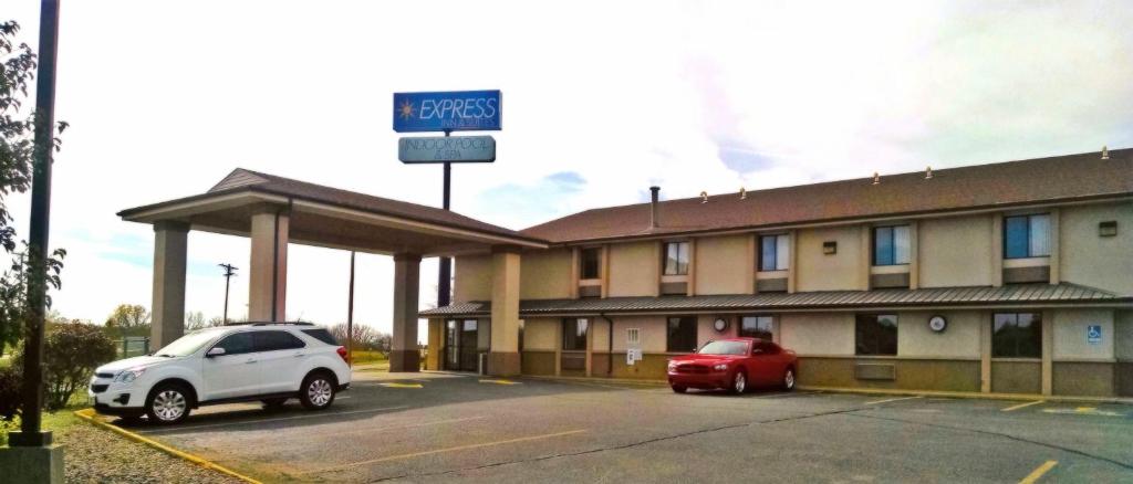 Express Inn & Suites Junction City - image 6