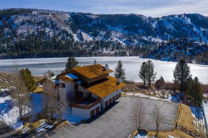 Apartment in June Lake California